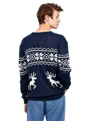 Pull de Noël homme bleu motif classique rennes et flocons mannequin de dos