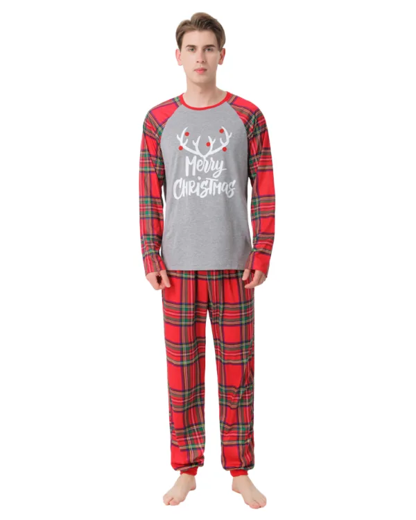 Pyjama de Noël Gris Rouge à Carreaux Bois Rennes Merry Christmas