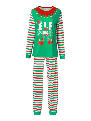 Pyjama de Noel en vert avec rayures rouges et blanches et motif Elf Squad sur la poitrine pour le modele de toute la famille femme