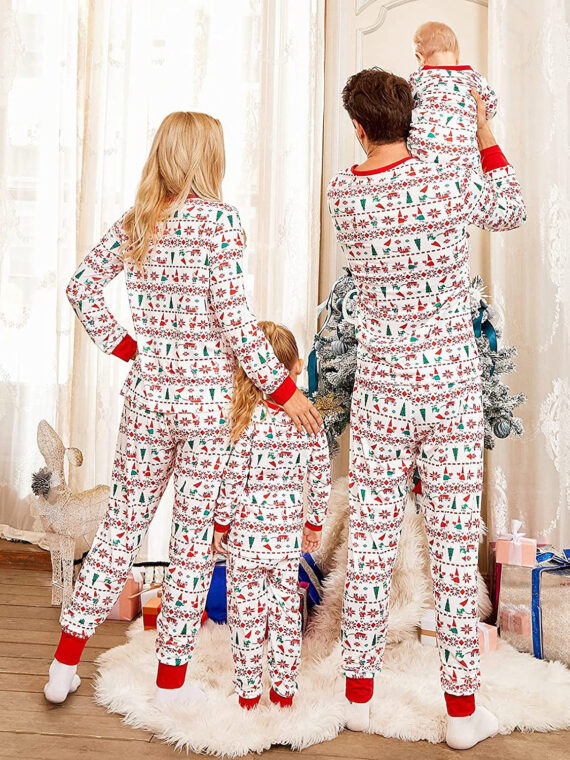 Pyjama de Noël hiver aux motifs modernes, blanc